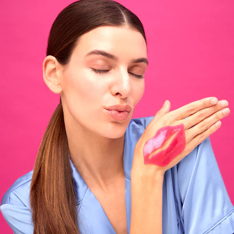 Ενυδατική μάσκα χειλιών με υαλουρονικό οξύ και ζεύγος CICA 1