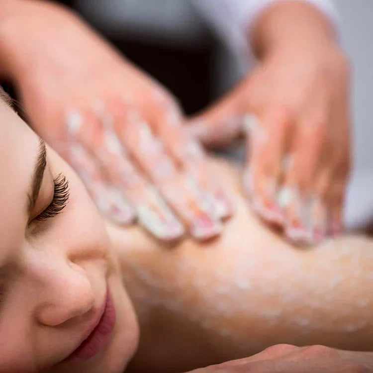 Lemon Glow Scrub για λεύκανση και λείανση του δέρματος 200 γρ
