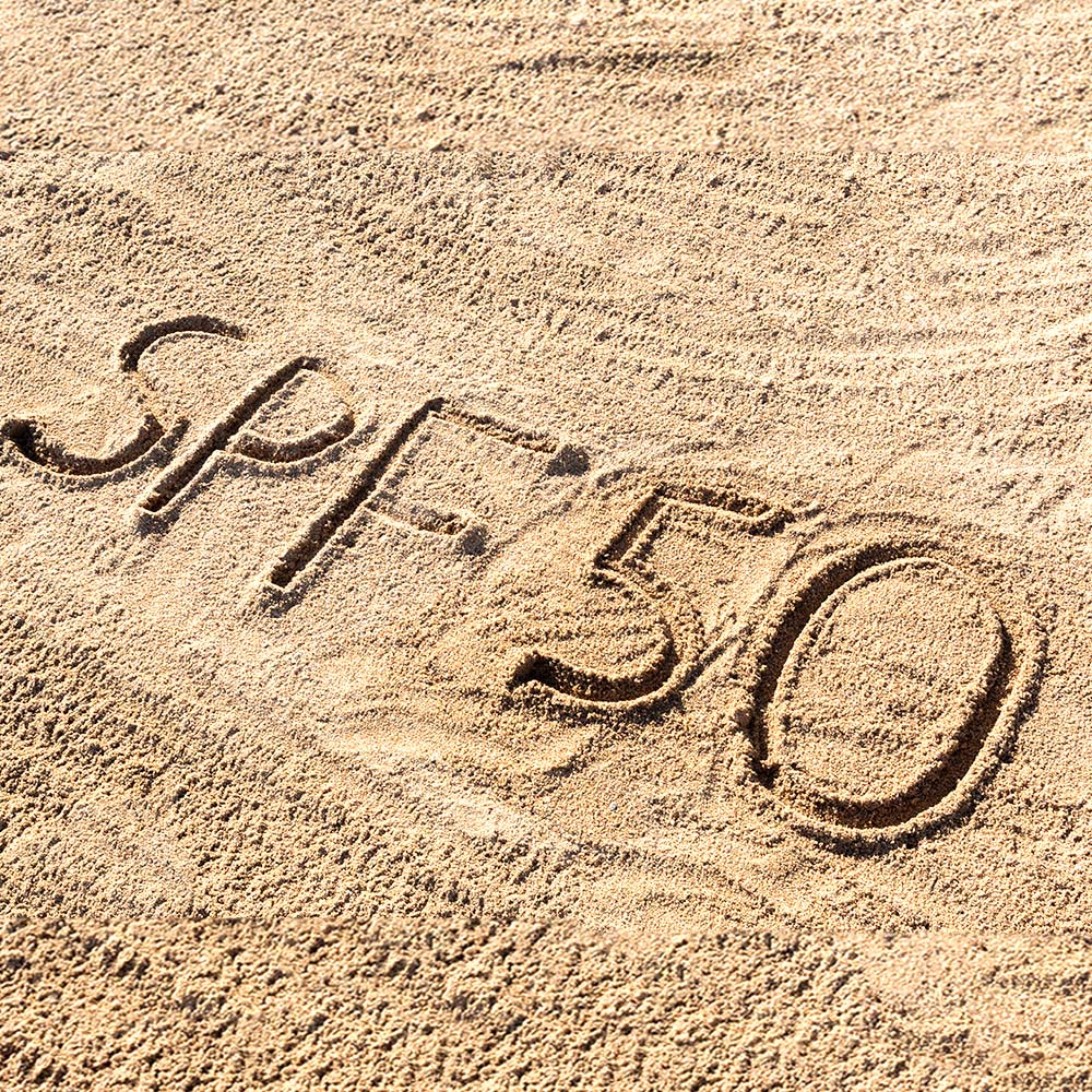 Αντι -γήρανση του αντηλιακού SPF 50 με υαλουρονικό οξύ - 30 mL